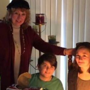 Meet your Posher, Joann